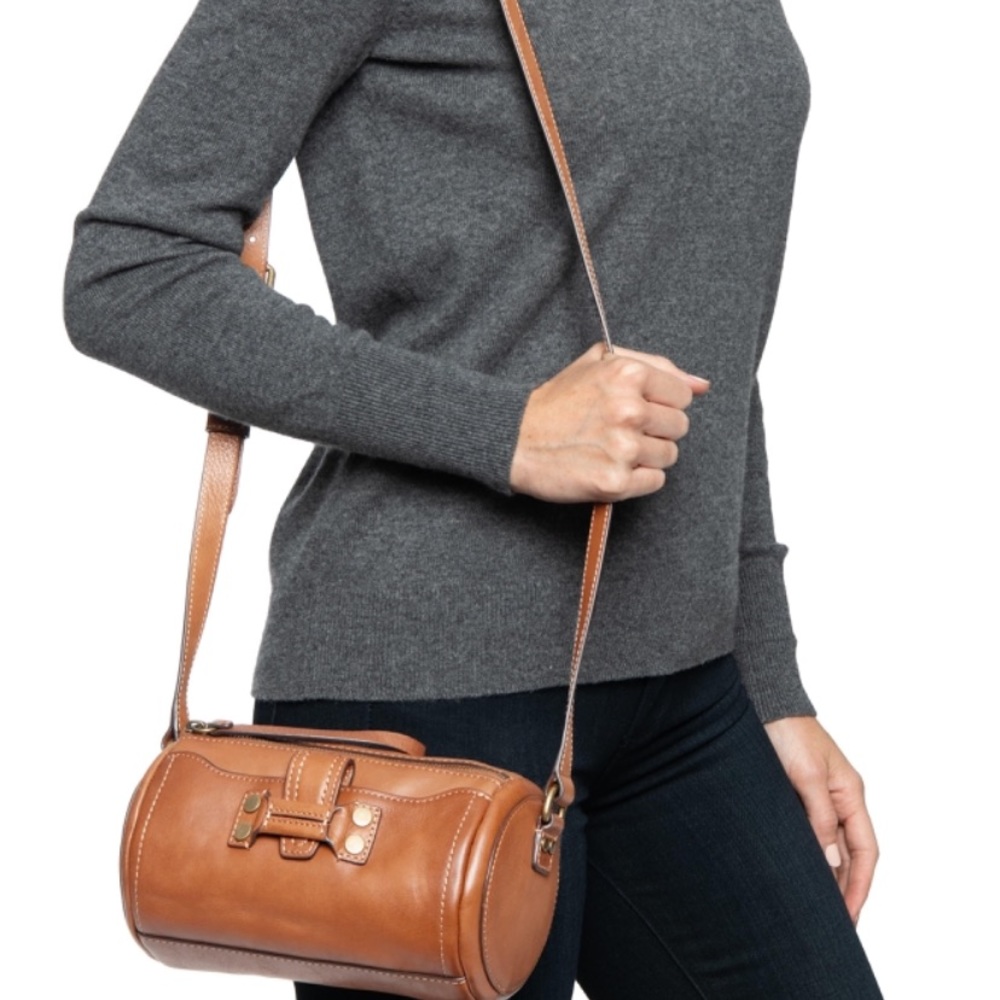 Frye Women's Nora Mini Barrel Crossbody Taupe NWT - Picture 7 of 7